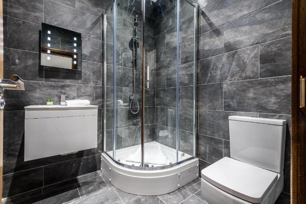 27 Stanley Street Aparthotel By Ustay Liverpool Eksteriør billede